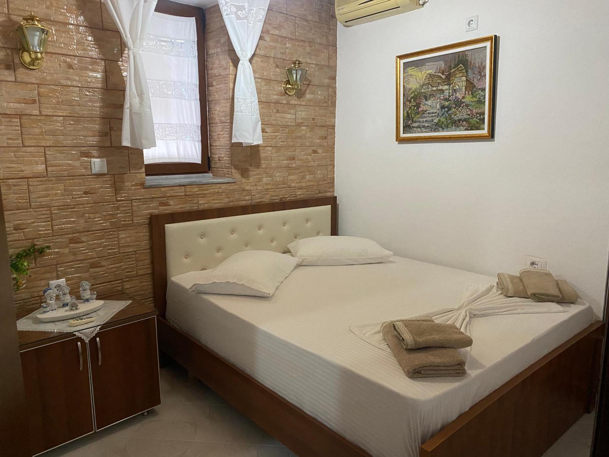Panoramic View Guest House Гирокастра Экстерьер фото